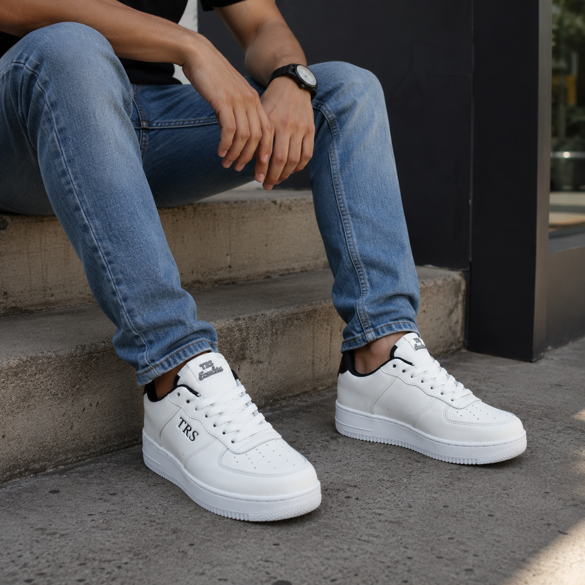 Tenis de piel Trs Sneakers 7243 Blanco Negro para Hombre - estilo de vida